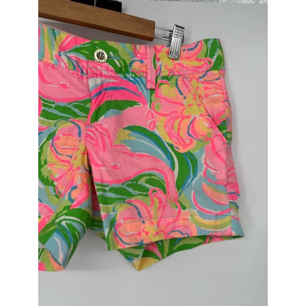 Lilly Pulitzer Green Pink Hidden Elephant Callahan Shorts Womens 0 Beachy 4.5" - Picture 2 of 7